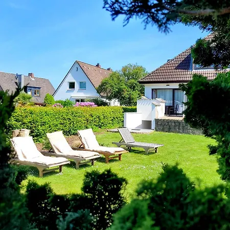 Kostenguenstige & Charmante Ferienunterkunft Ohne Kueche Und In Strandnaehe - Ideal Fuer Kurztrips Oder 1-nacht Aufenthalte - Inklusive Fahrradunterstellplatz Apartman Scharbeutz