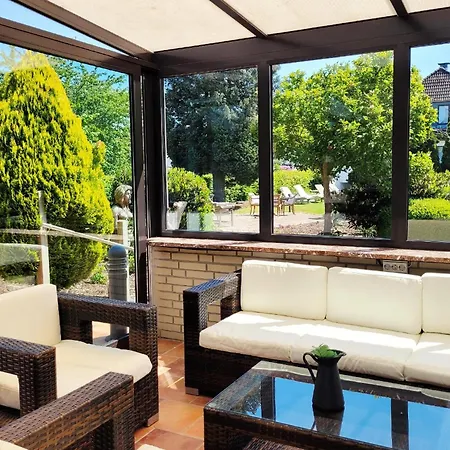 Kostenguenstige & Charmante Ferienunterkunft Ohne Kueche Und In Strandnaehe - Ideal Fuer Kurztrips Oder 1-nacht Aufenthalte - Inklusive Fahrradunterstellplatz Apartman *